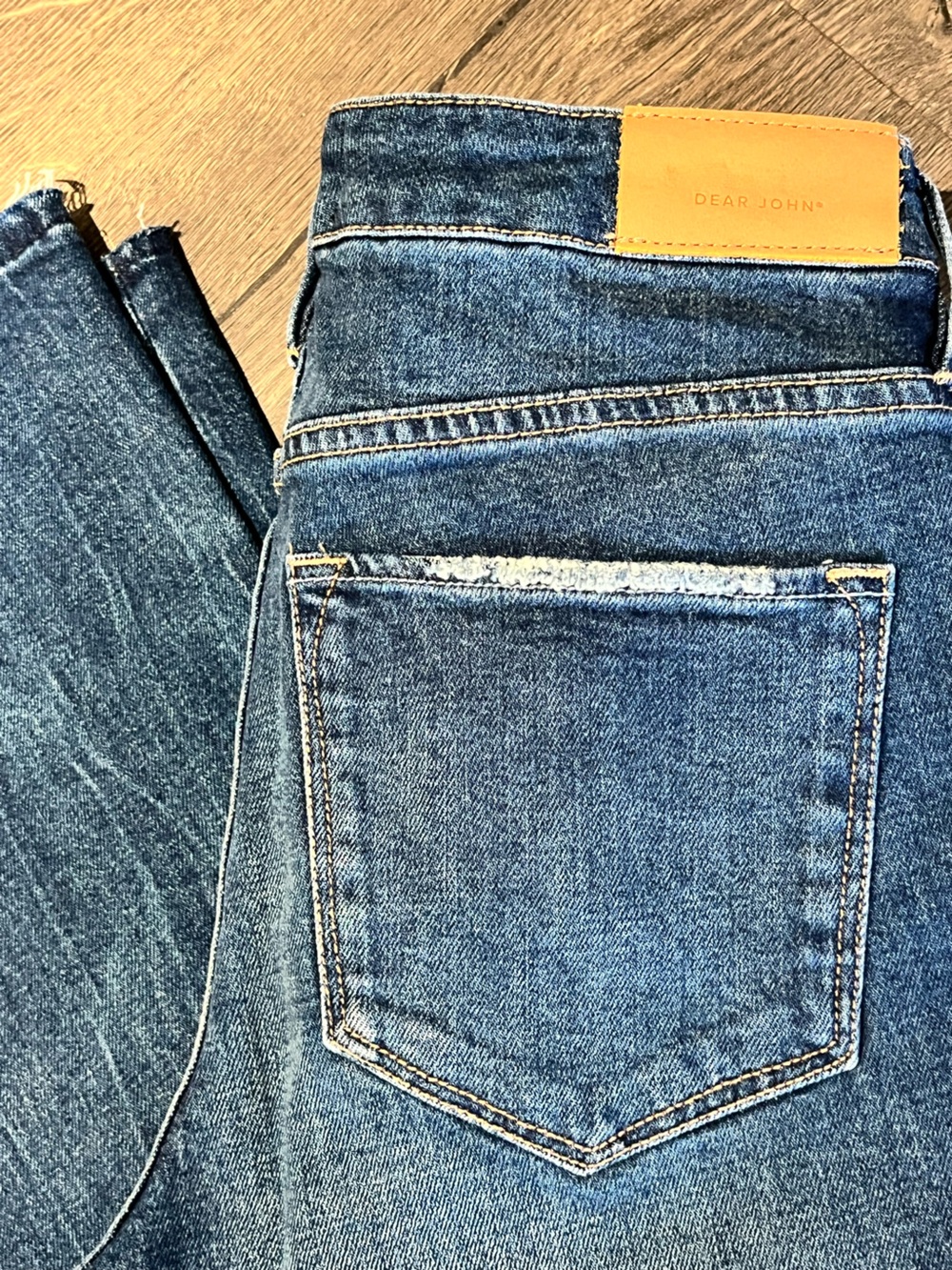 Dear John Jaxtyn Bootcut Jeans Sz 26 Dark Wash Raw Hem Stretch NWT ⭐️ - Picture 7 of 9